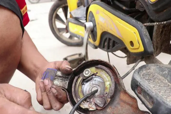 邵阳市电动车刹车故障